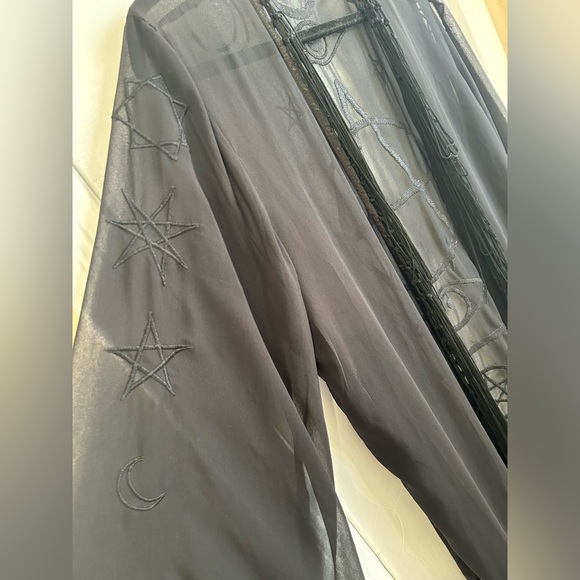 UNIF Wiccan Sheer Black Kimono Jacket - Picture 9 of 12